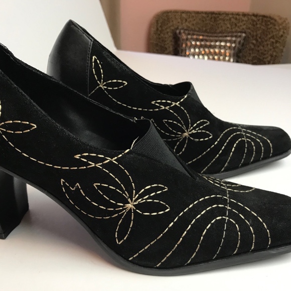 MATISSE Women’s🖤Black Suede & Leather Heels - Picture 2 of 6